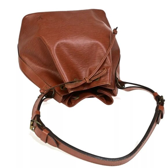 LOUIS VUITTON Petit Noe Drawstring Shoulder Bag Epi Leather Brown - Picture 6 of 16